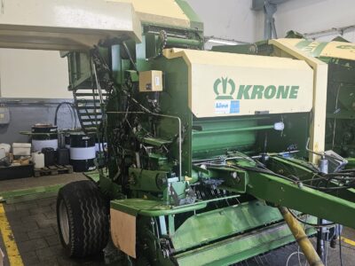 Prasa rolującą do słomy Krone Vario Pack 1500