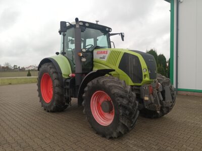 Claas Axion 810