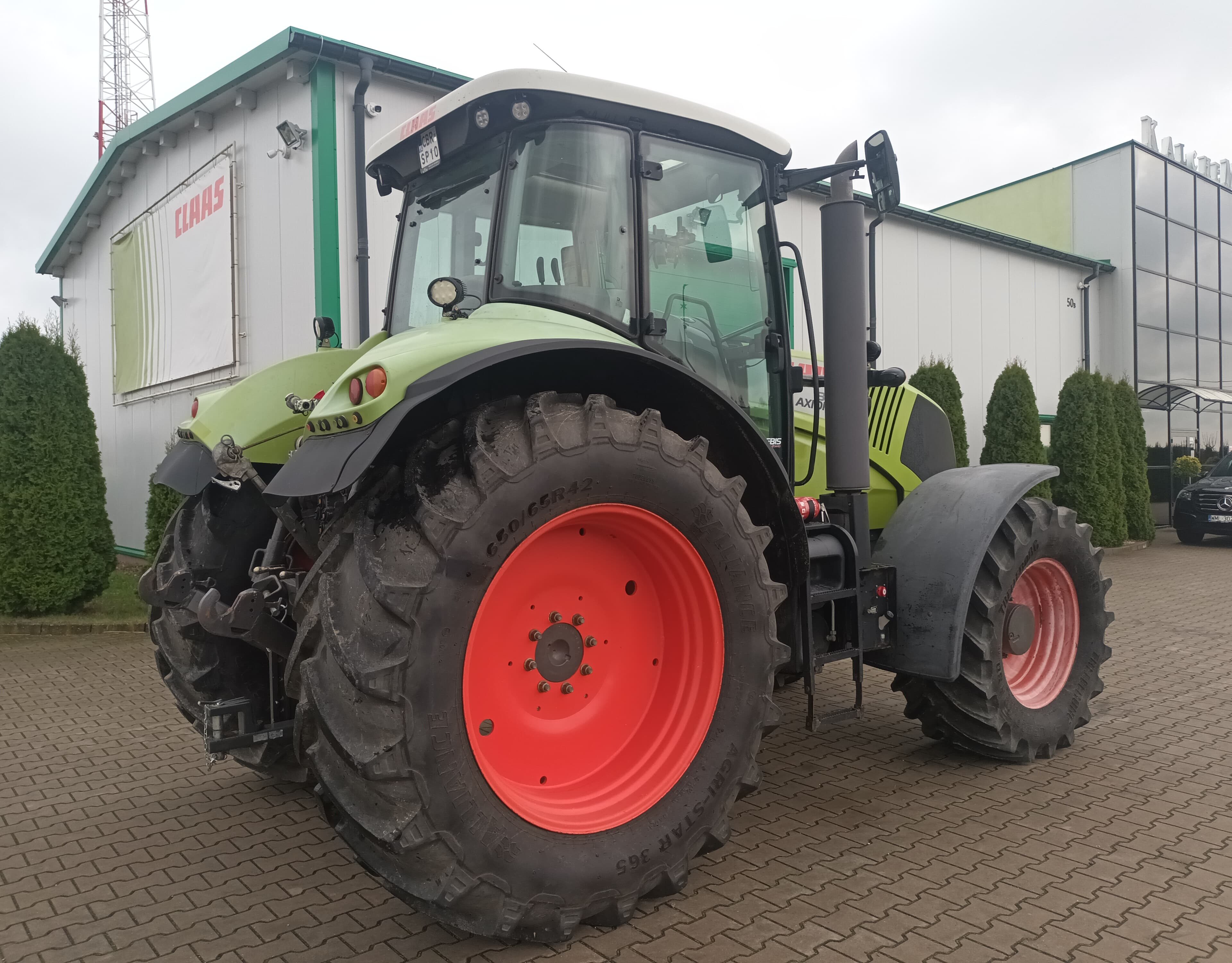 Claas Axion 810