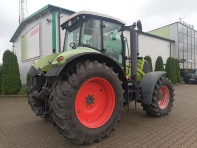 Claas Axion 810