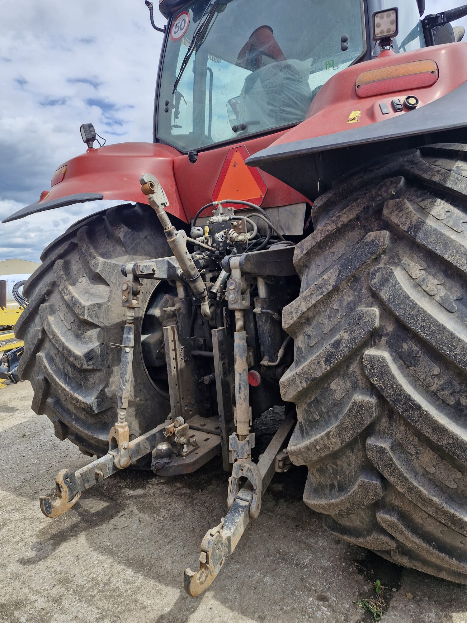 Case Magnum 340 2011r