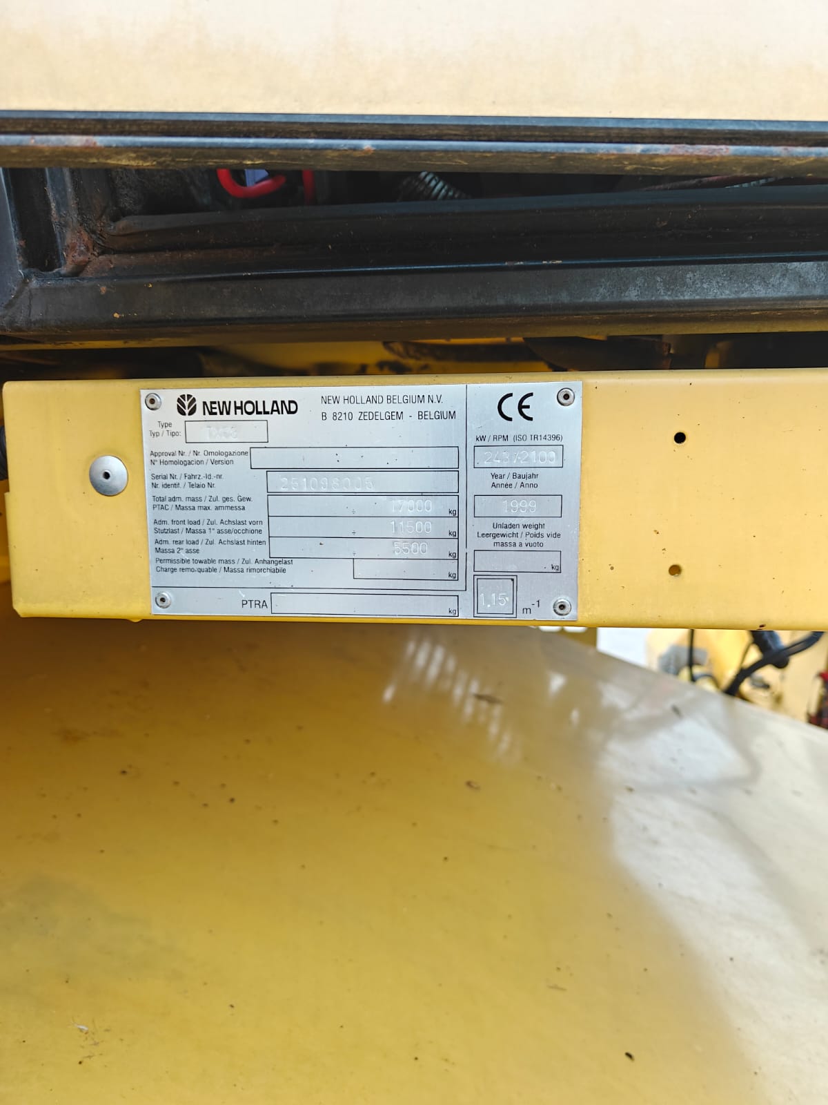 New Holland Tx 68 Plus