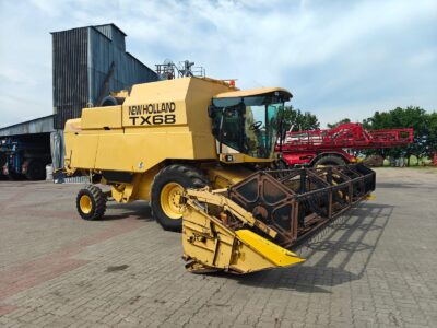 New Holland Tx 68 Plus