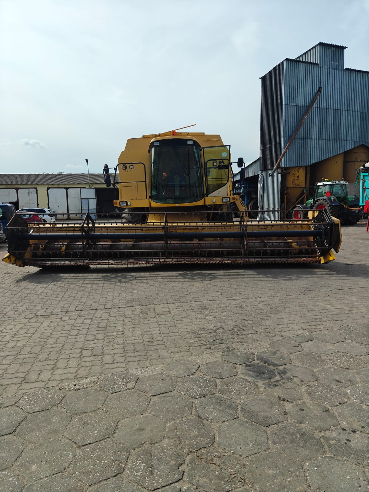 New Holland Tx 68 Plus