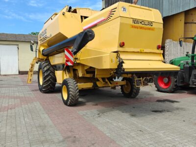 New Holland Tx 68 Plus