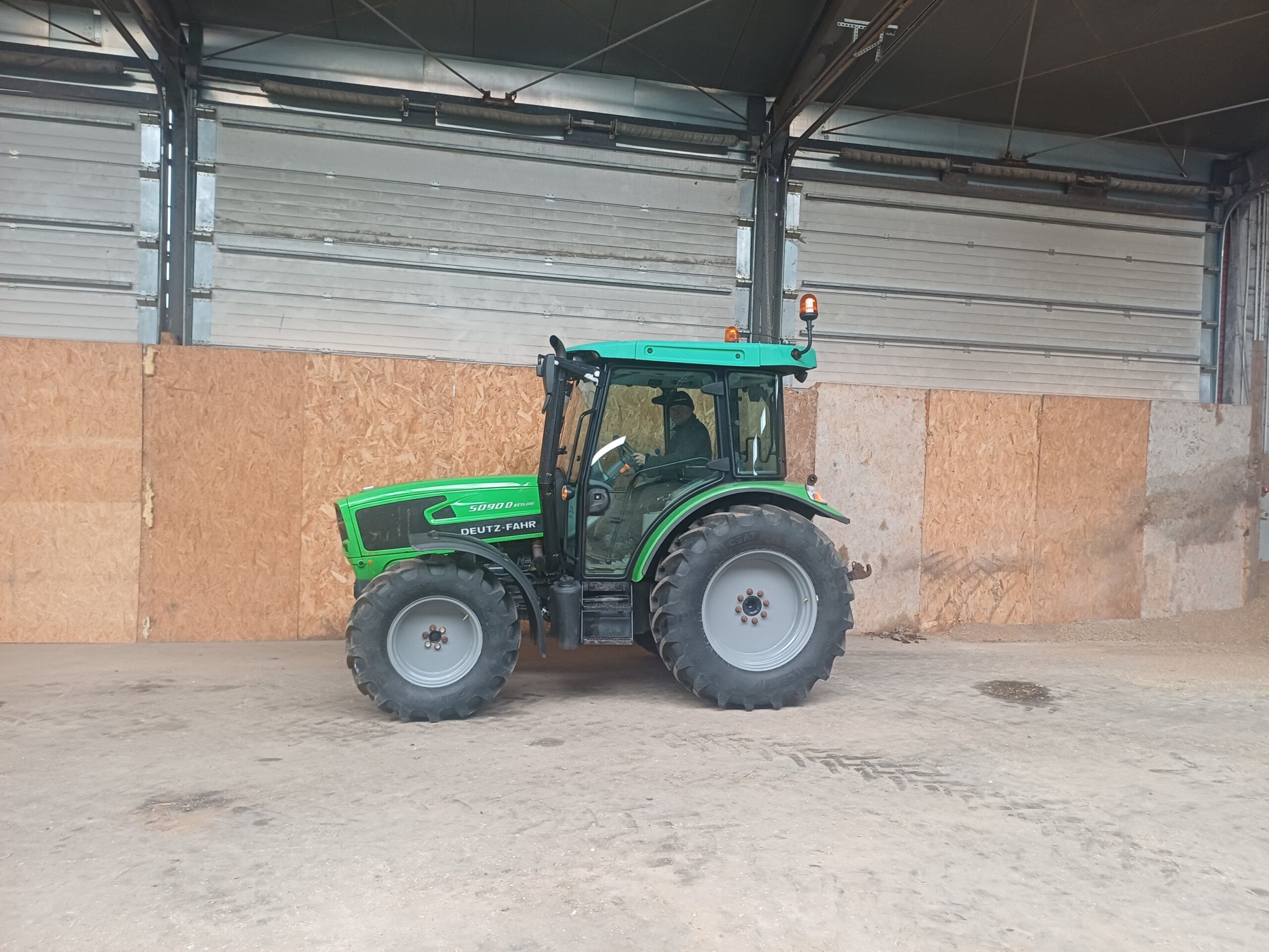 Ciągnik Deutz Fahr 5090 . 2021 rok , 1711 h