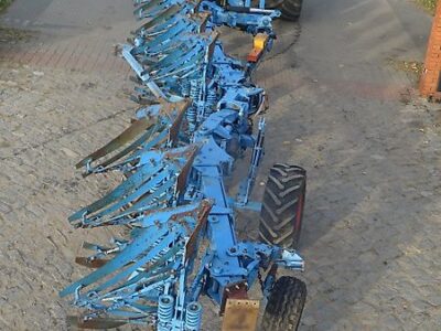 Pług Lemken VARI TITAN . Obrotowy-Azurowy. Pług 9 Lemken skibowy