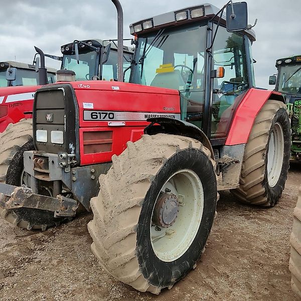 Massey Ferguson 6170