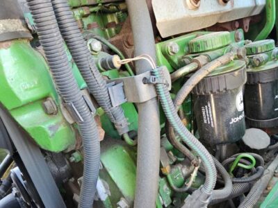 John Deere 6320 z ładowaczem czołowym