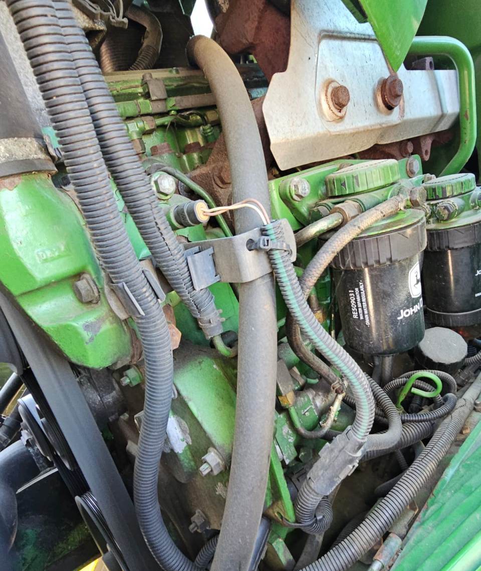 John Deere 6320 z ładowaczem czołowym