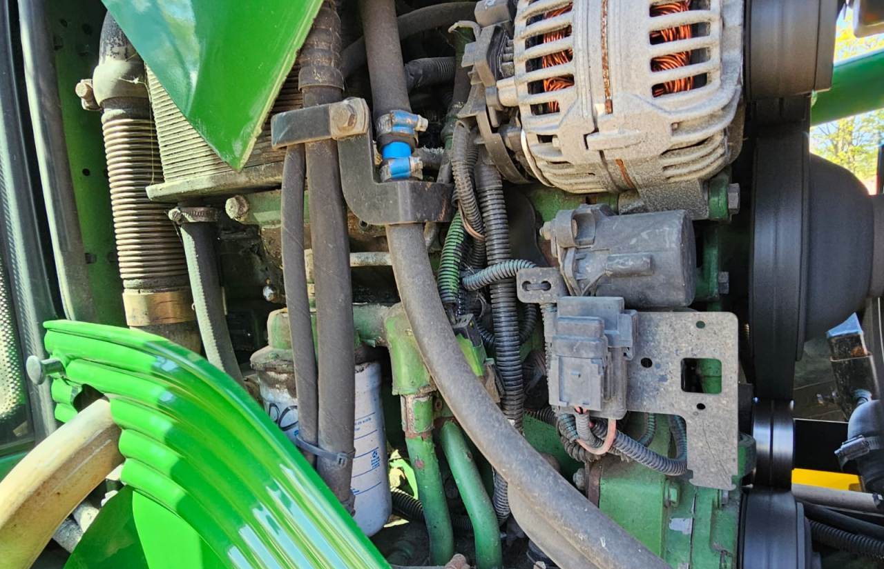 John Deere 6320 z ładowaczem czołowym