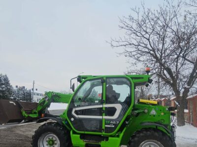 Ładowarka MERLO TF 42.7 CS140