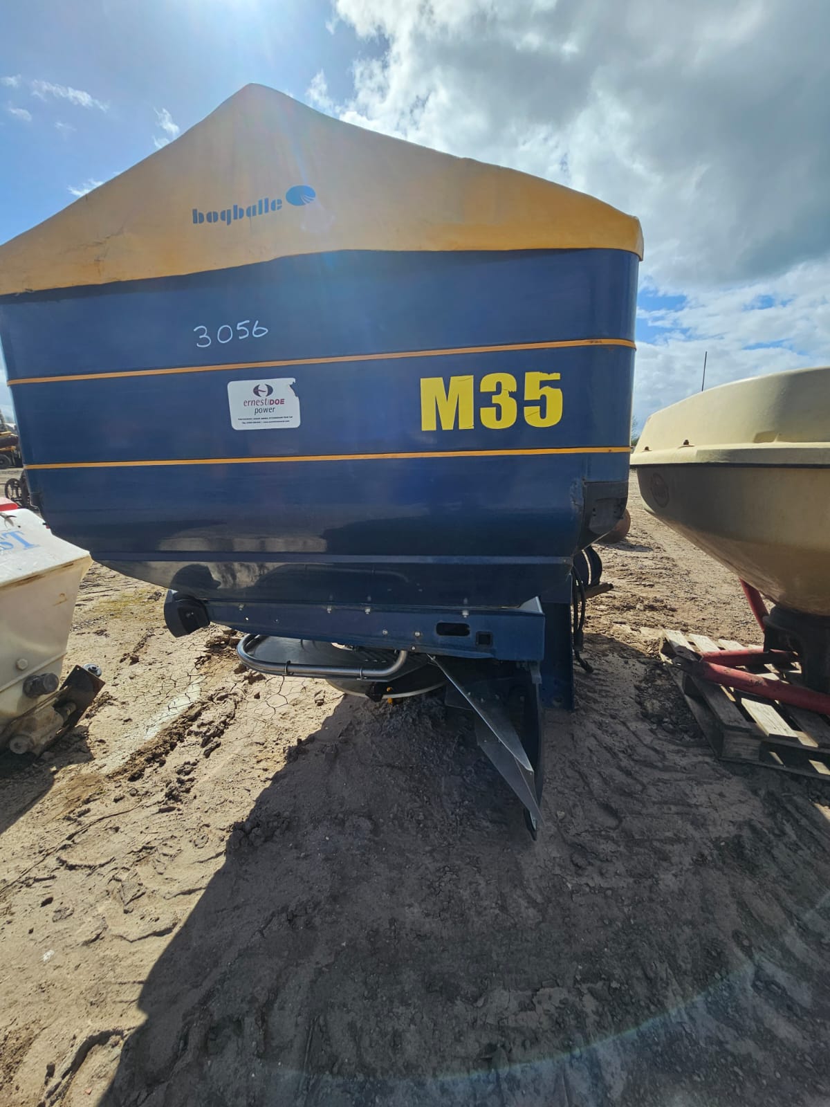 Rozsiewacz BOGBALE KRM M35