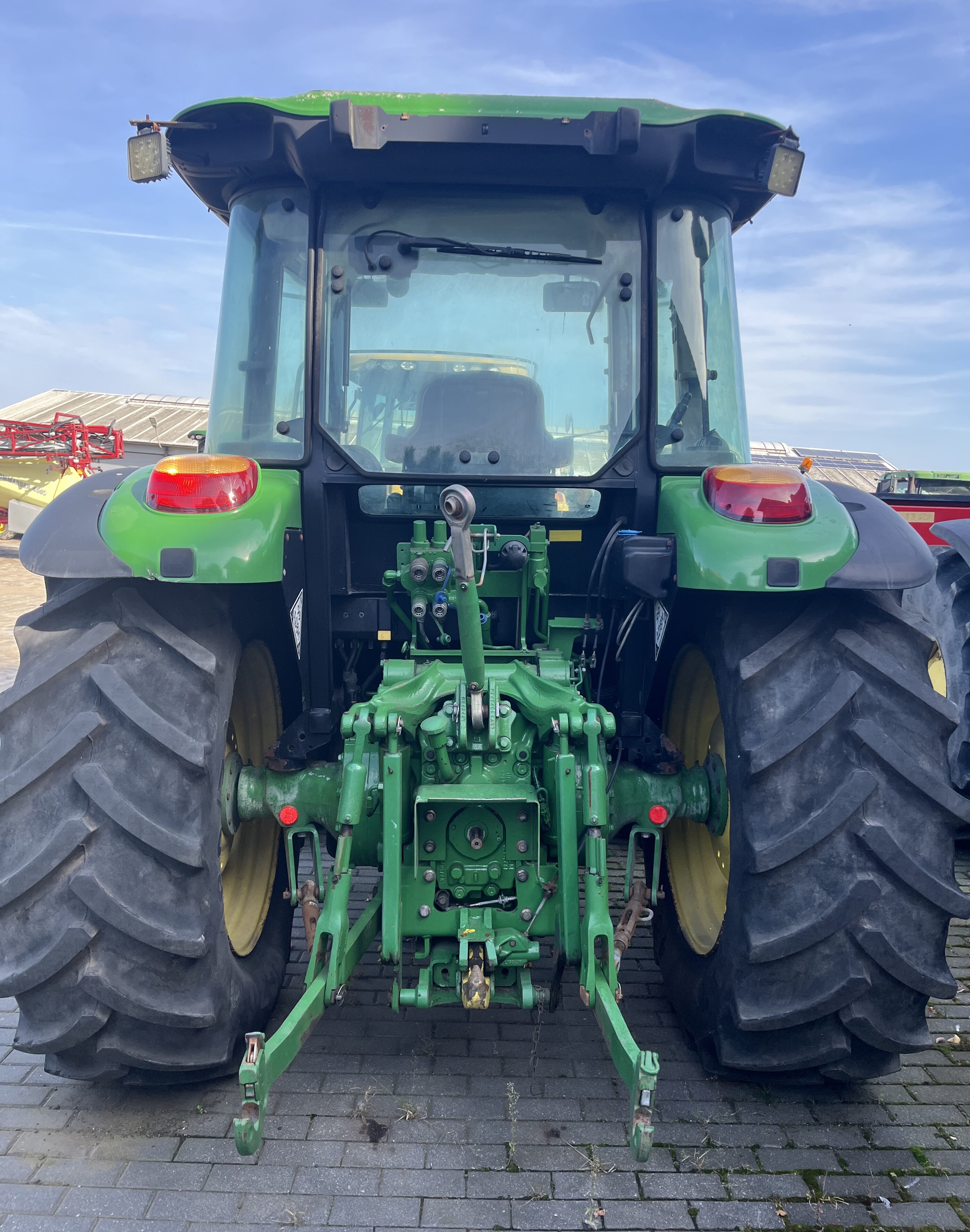 JOHN DEERE 5090M – 2011 ROK – 4721 MOTOGODZIN.