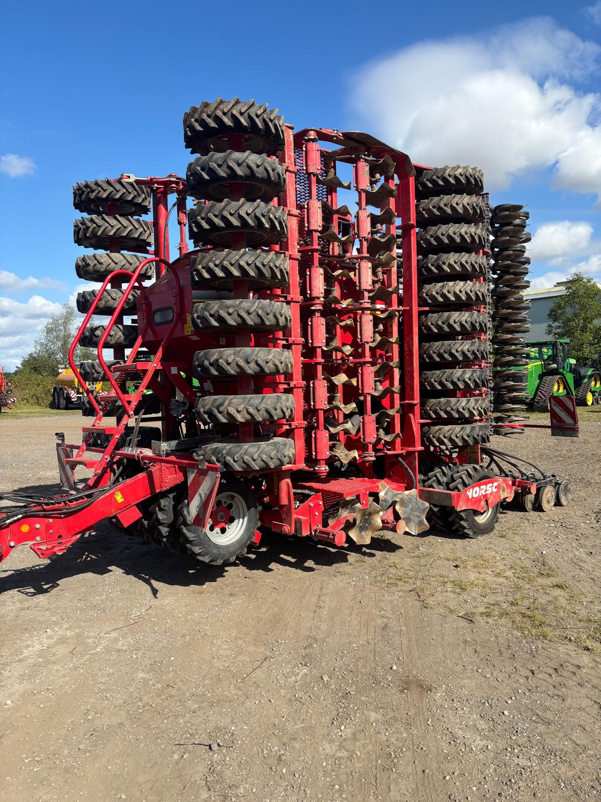 SIEWNIK HORSCH PRONTO 9 DC