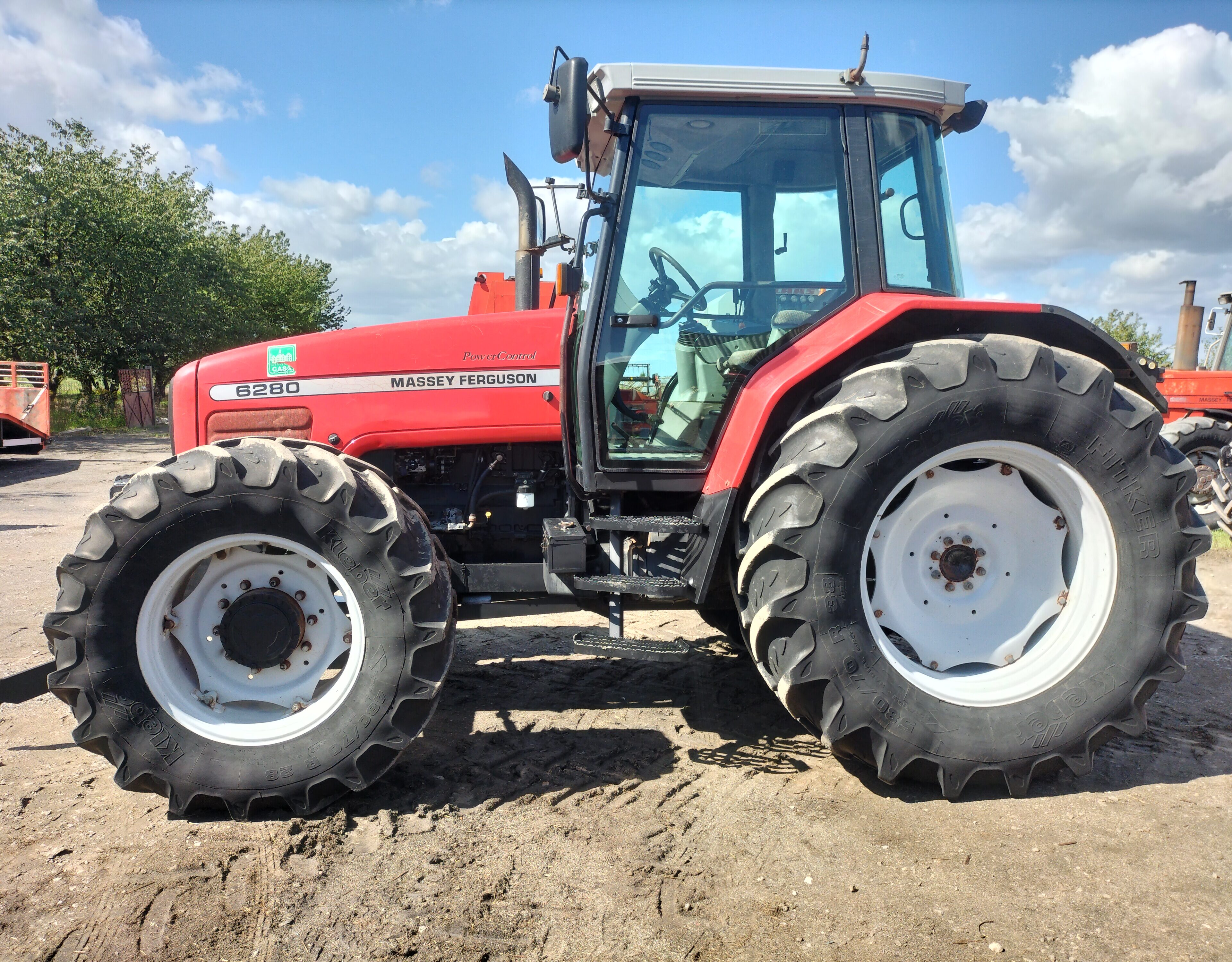 Massey Ferguson 6280