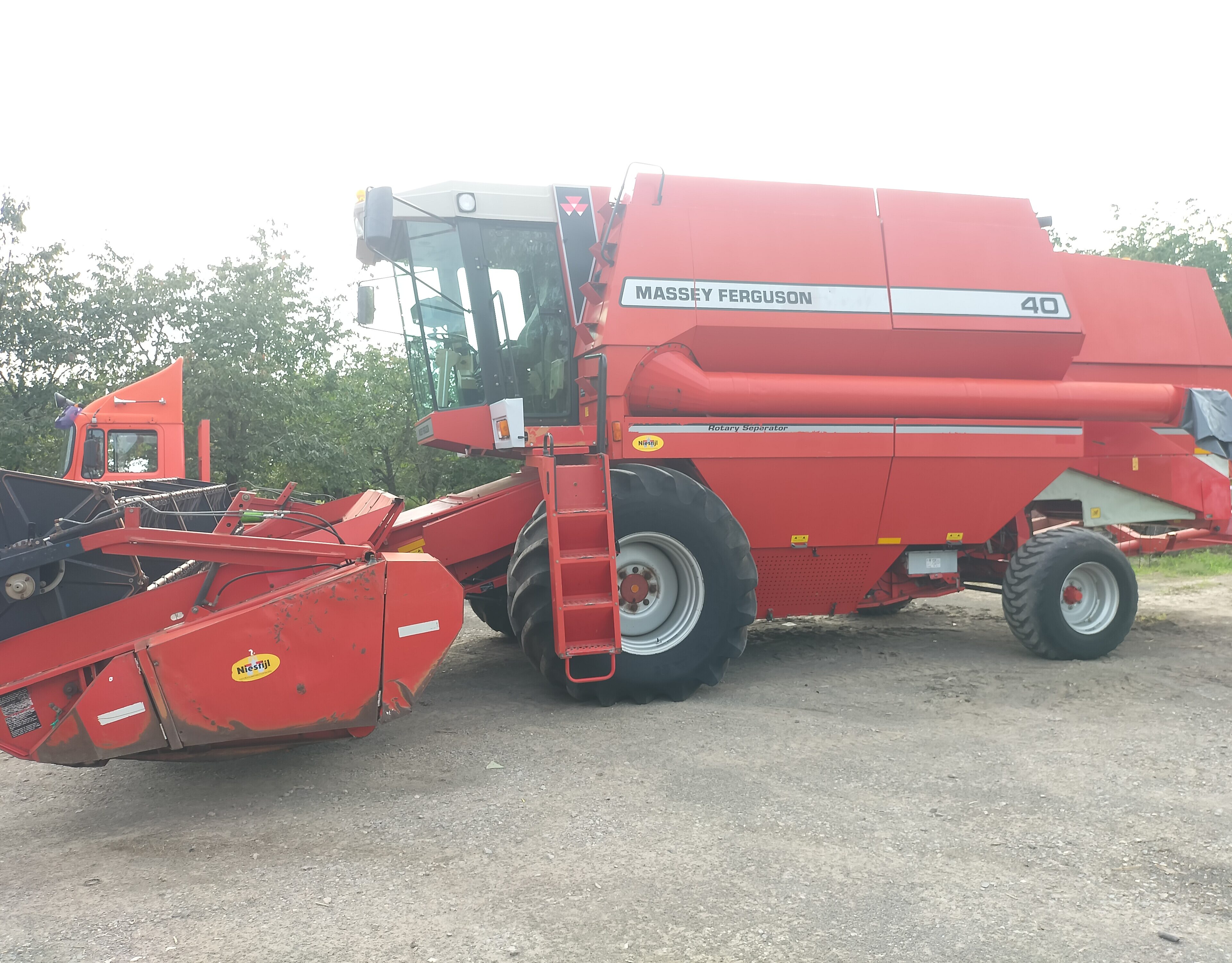 Massey Ferguson 40