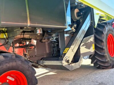 Kombajn zbożowy Claas Medion 310