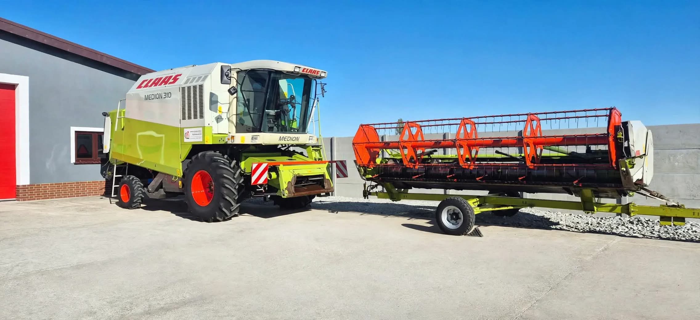Kombajn zbożowy Claas Medion 310
