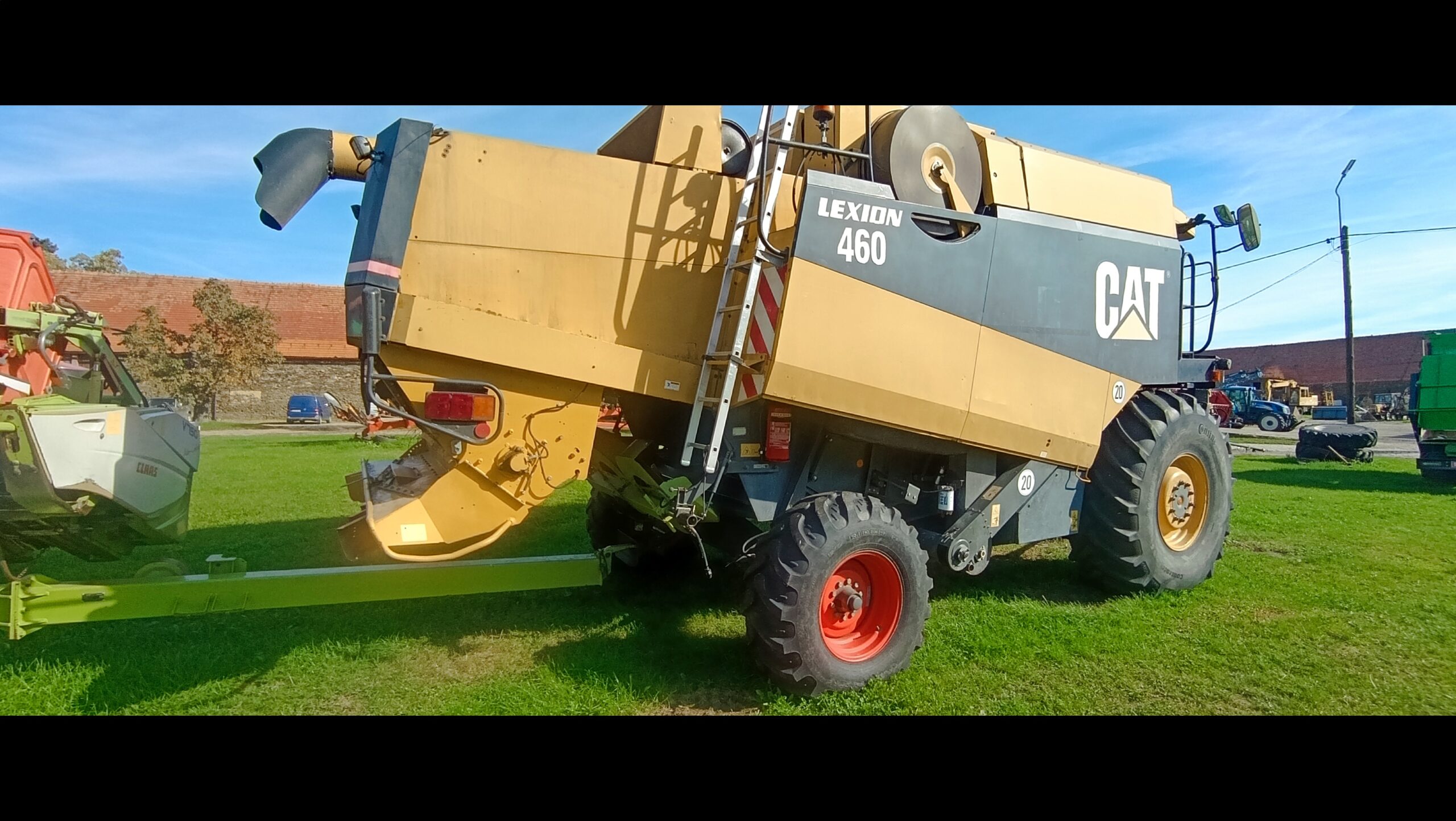 Cat Lexion 460 i heder Claas Vario 750 2008r