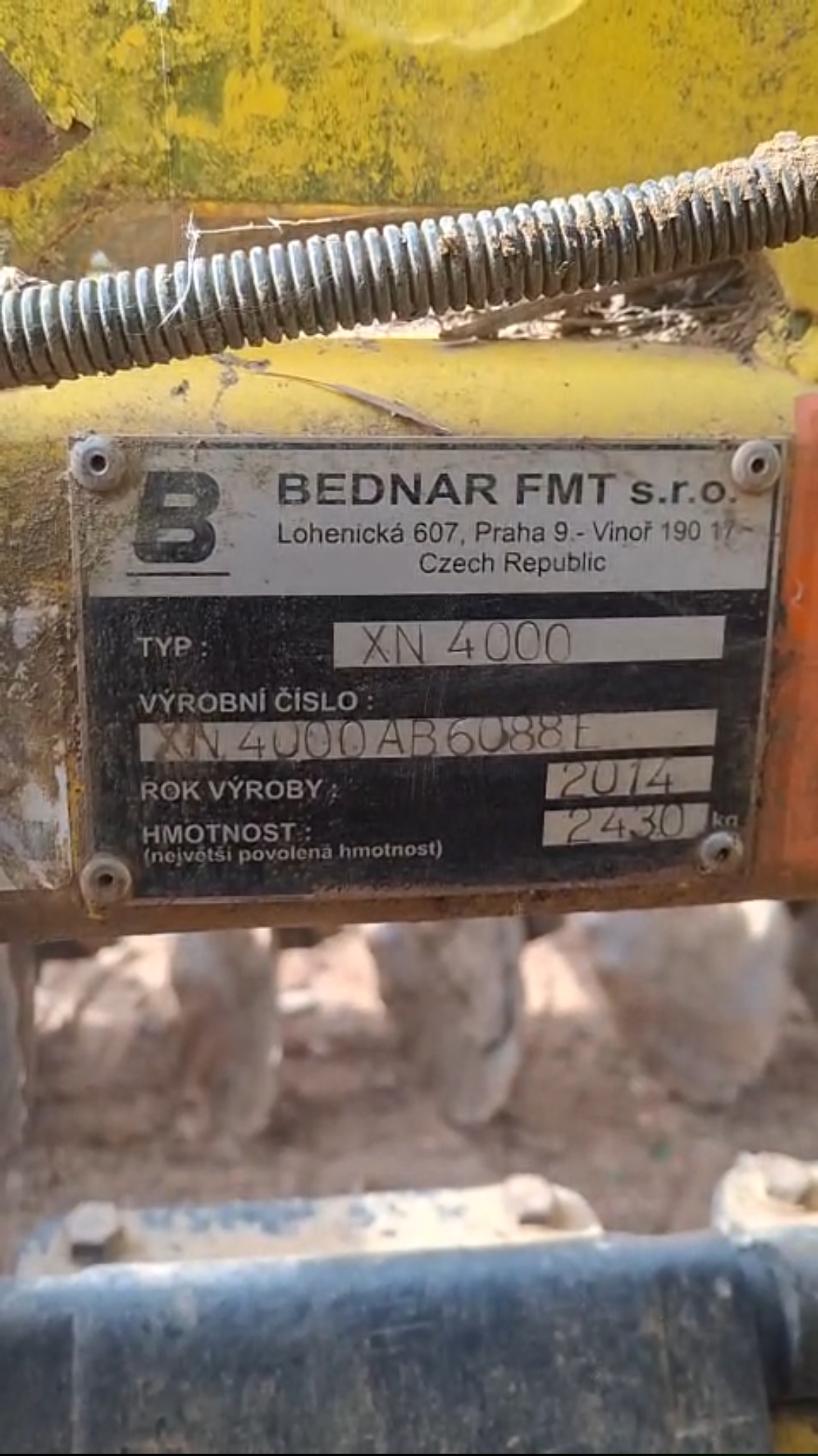 Brona talerzowa Bednar SN 4000 składana hydraulicznie