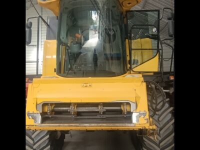 New Holland CSX 7070