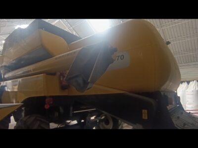 New Holland CSX 7070