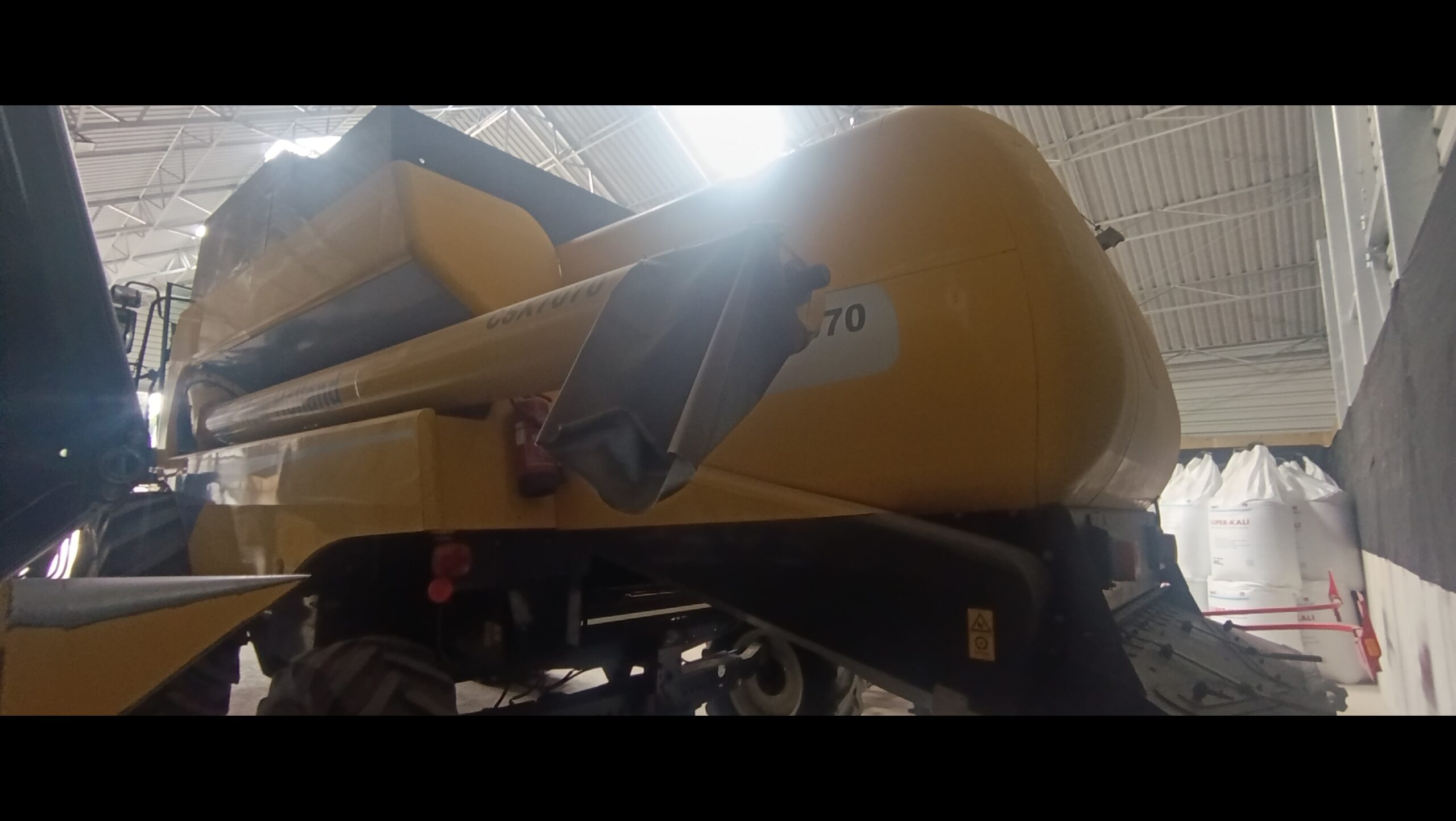 New Holland CSX 7070