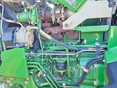 John Deere 5075M
