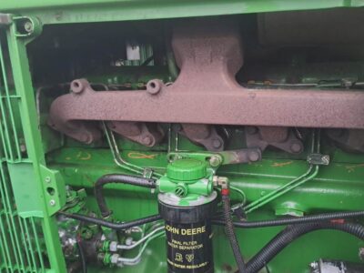 John Deere 6900